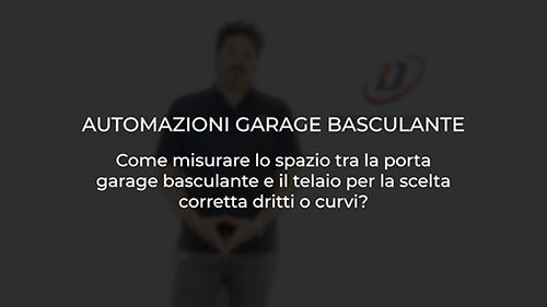 Come misurare lo spazio tra la porta garage basculante