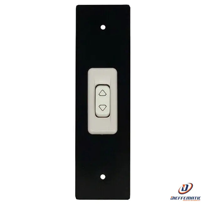 Placca 165 Mm Nero Con Pulsante Copri Avvolgitore Motore