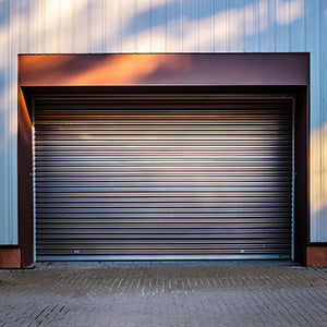 Perché Conviene Automatizzare la Porta del Garage? Scopri i Benefici e le Soluzioni Disponibili