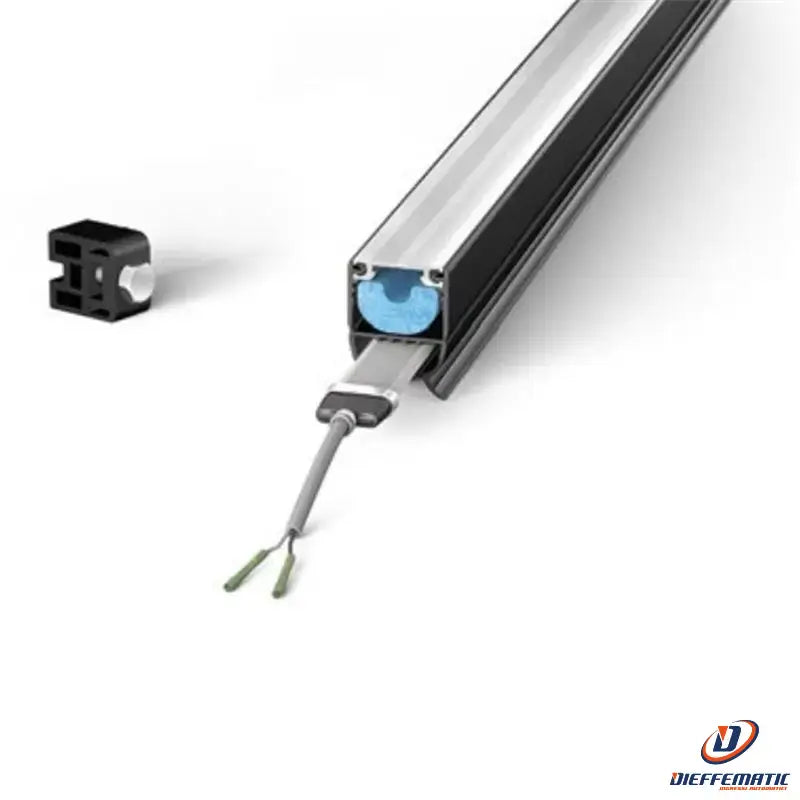 Sensitive edge for sectional doors cce mini lip cnd 9000 mm
