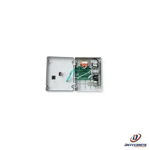 Control unit with different predispositions armas cb 8383 sl